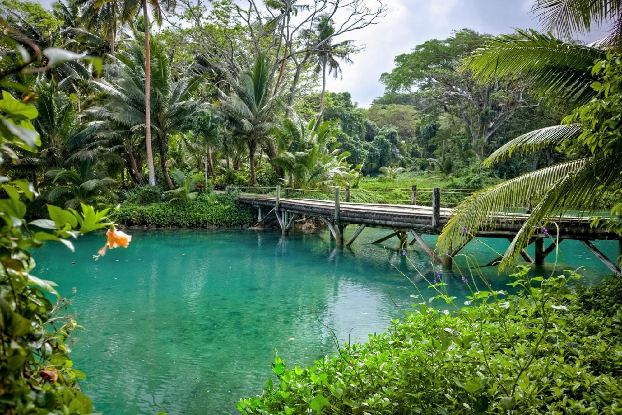 Savasi Island Resort Savusavu Buitenkant foto