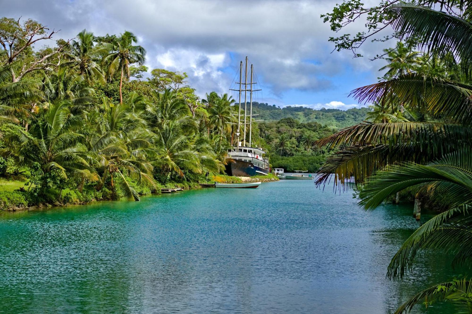 Savasi Island Resort Savusavu Buitenkant foto