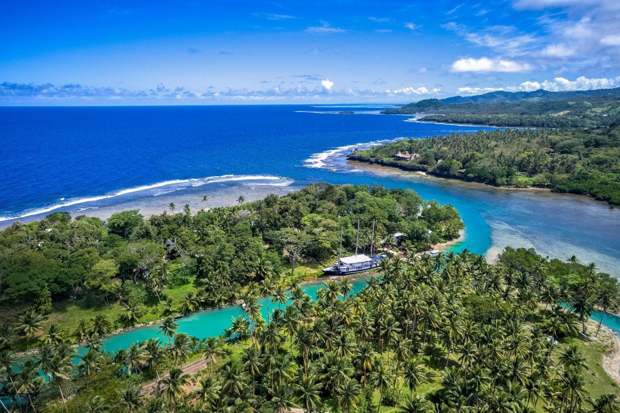 Savasi Island Resort Savusavu Buitenkant foto