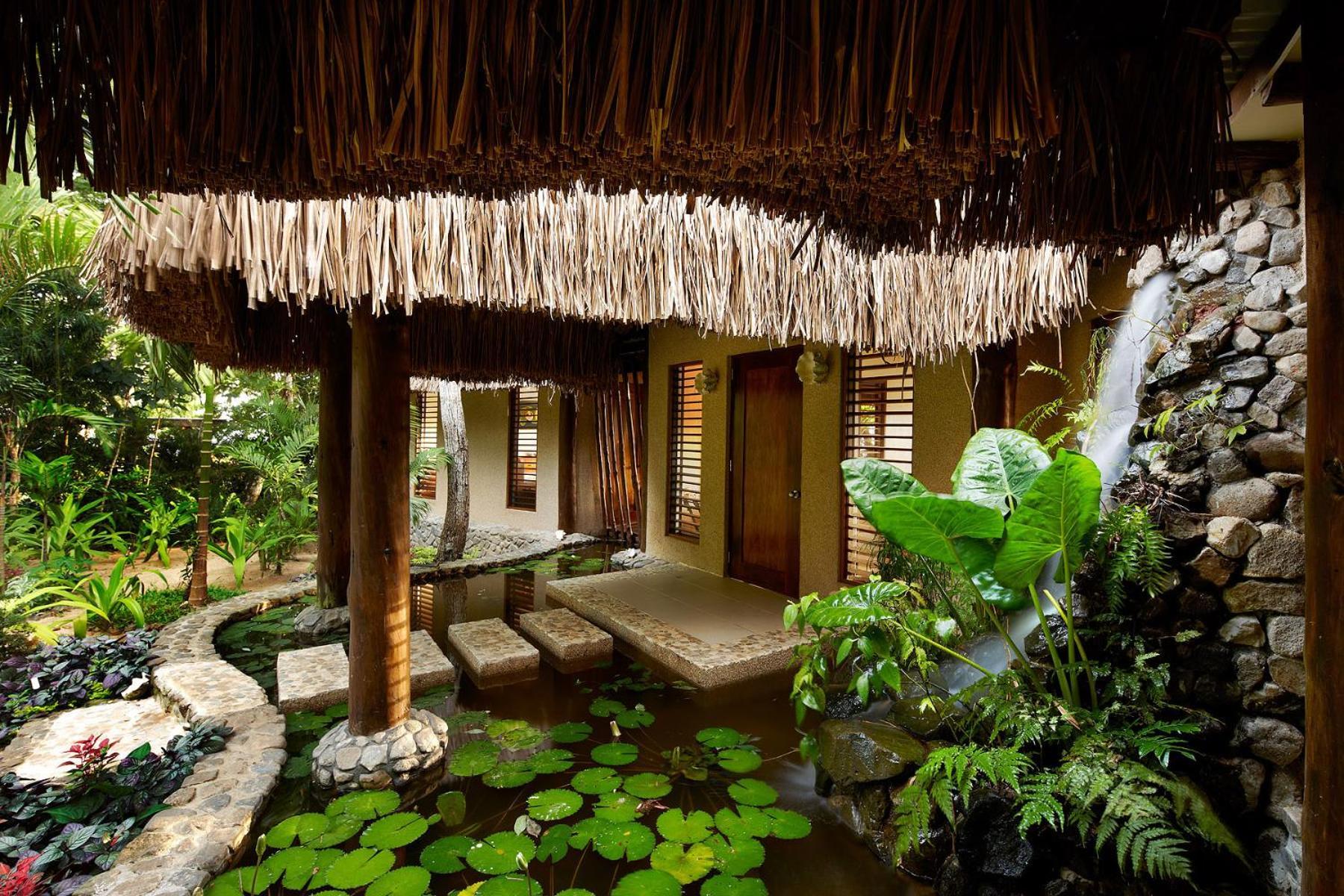 Savasi Island Resort Savusavu Buitenkant foto