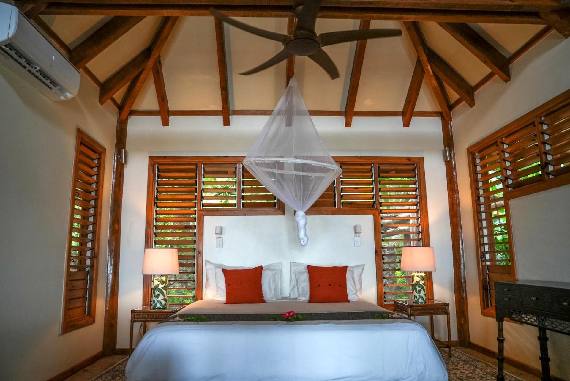 Savasi Island Resort Savusavu Buitenkant foto