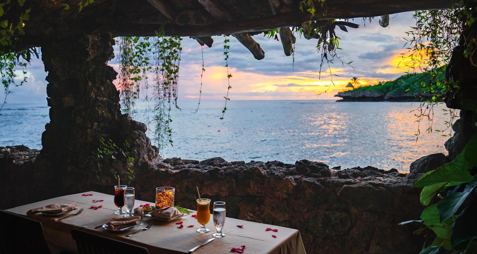 Savasi Island Resort Savusavu Buitenkant foto